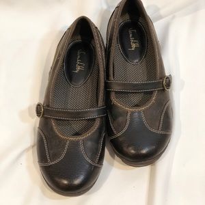 EUC Sam & Libby Brown Dress Shoes Size 4
